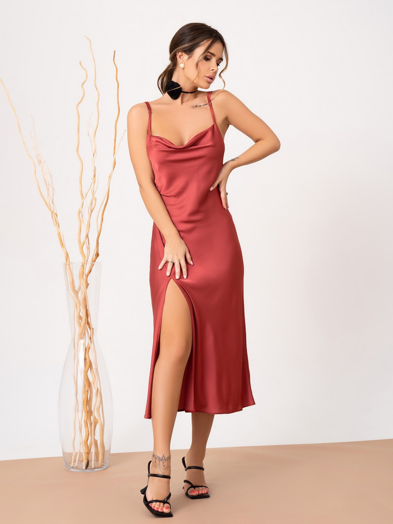 Сукня міді ISSA Plus модель 13882_terracotta Сукня міді ISSA Plus модель 13882_terracotta Фото