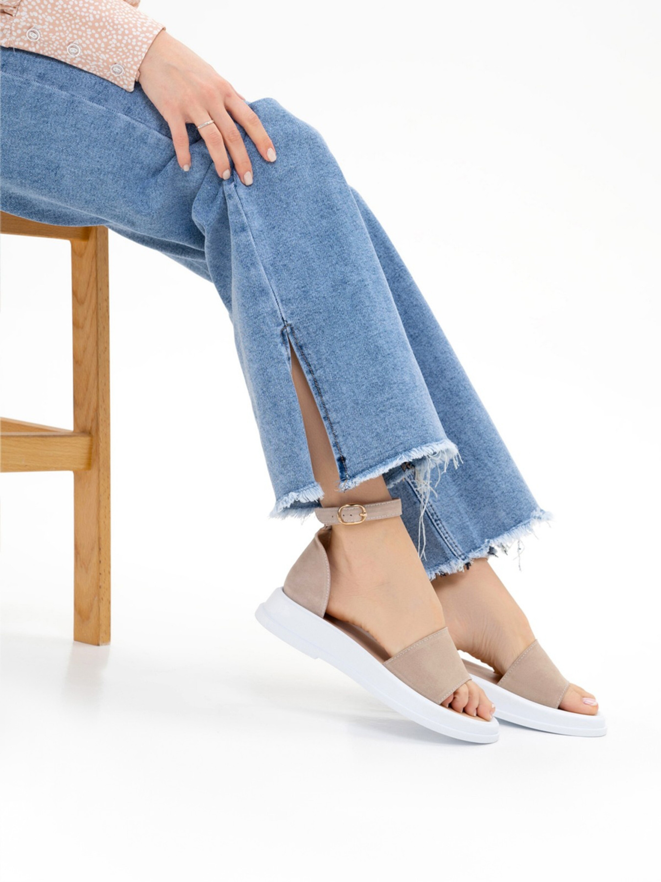 Сандалії ISSA Plus модель OB2-227_beige Фото