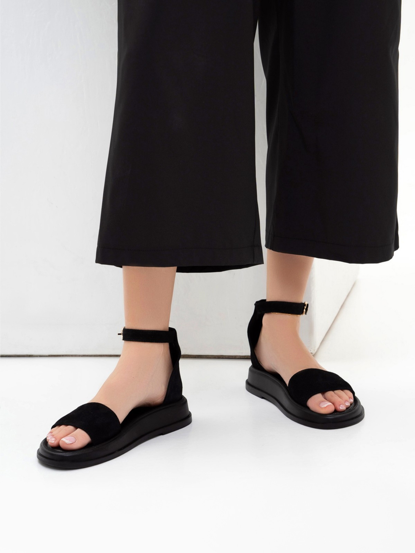 Сандалії ISSA Plus модель OB2-227_black Фото