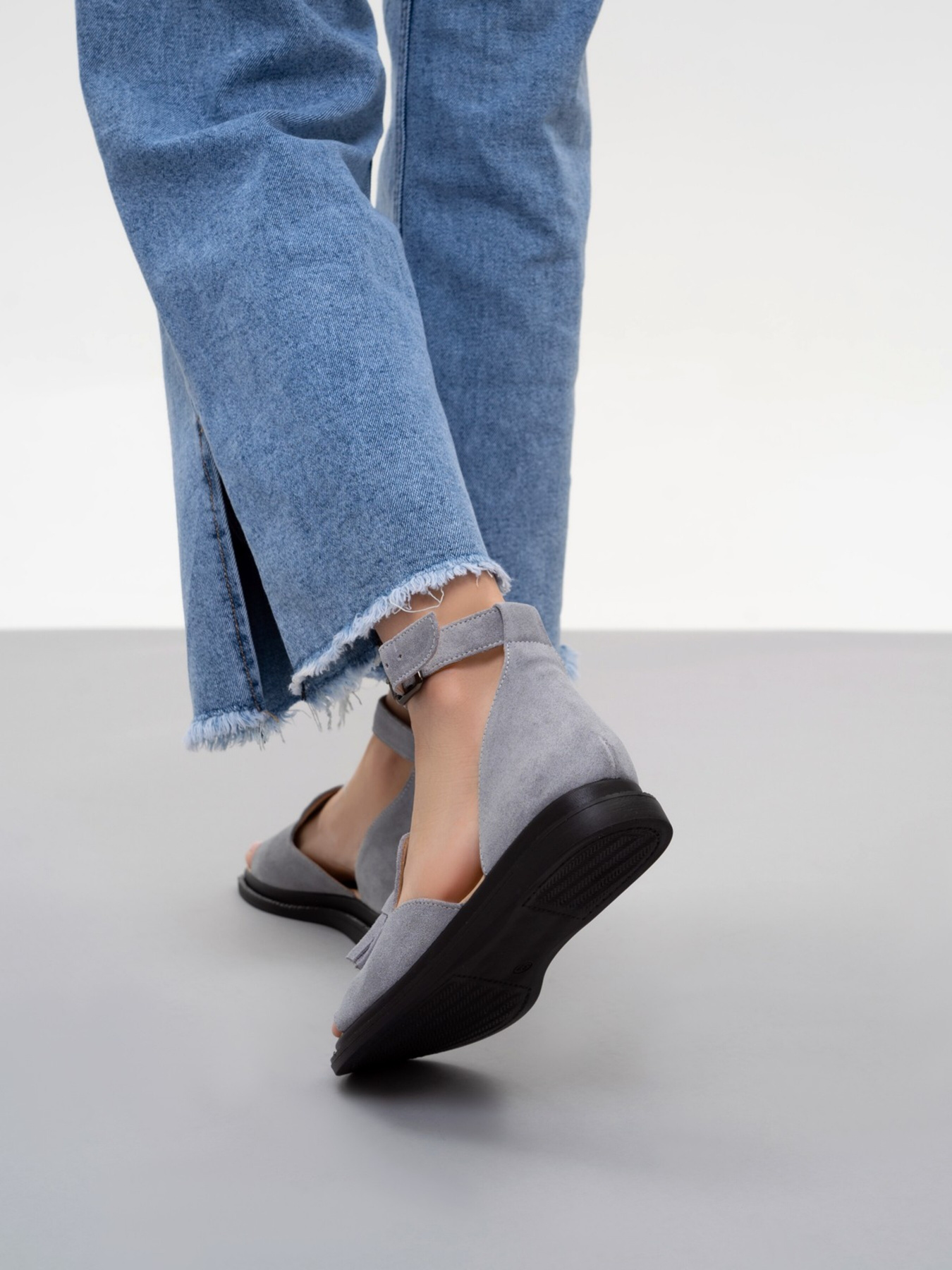 Сандалії ISSA Plus модель OB2-237_grey Фото