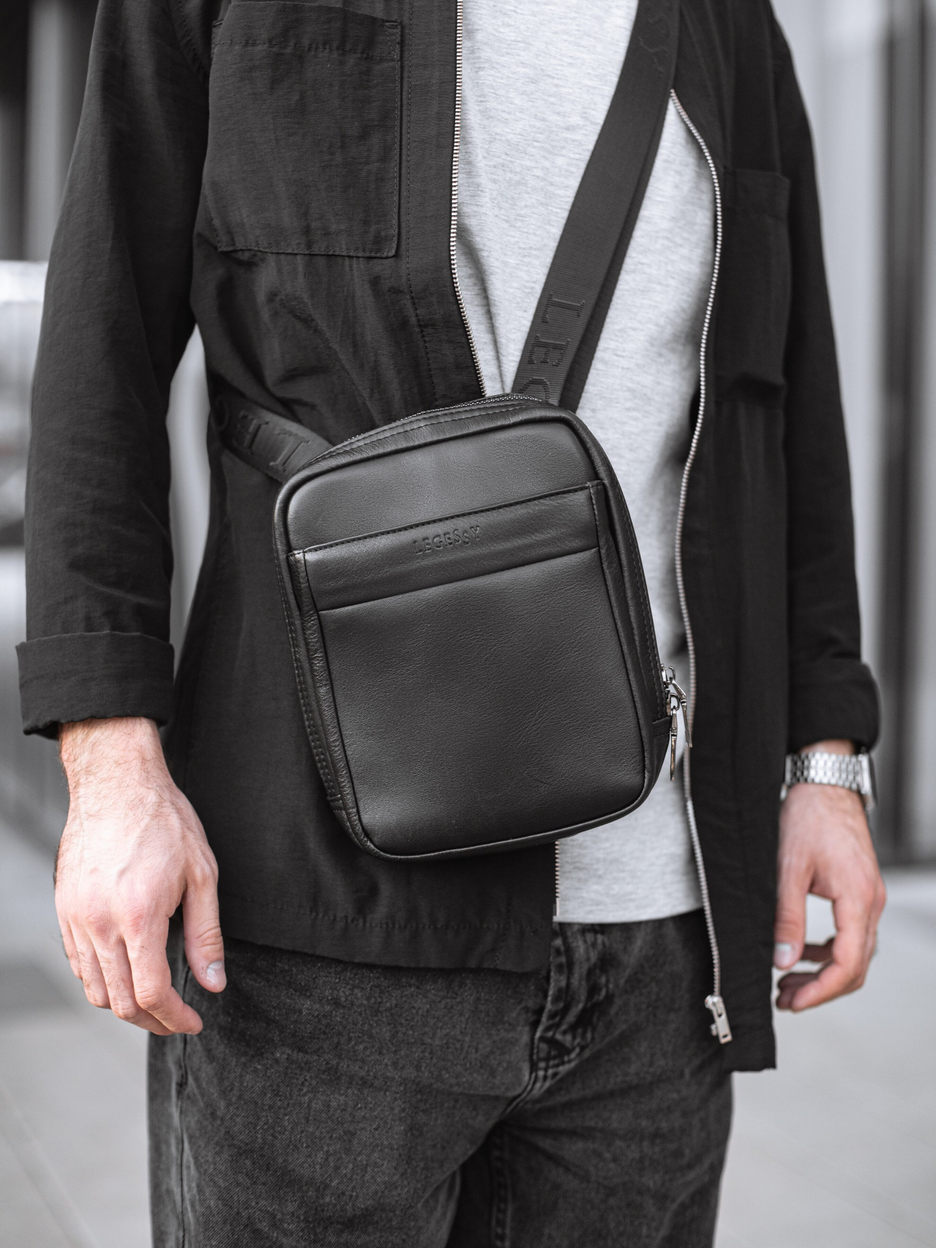 Мессенджер Legessy модель RB_B Фото