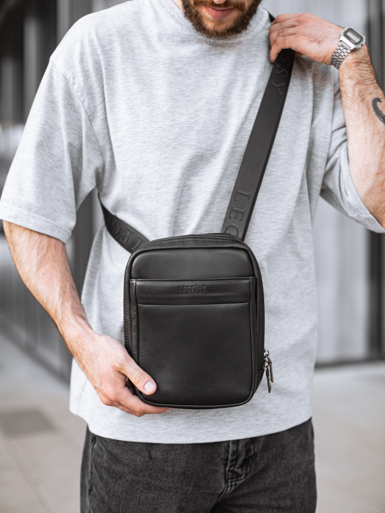 Мессенджер Legessy модель RB_B Фото