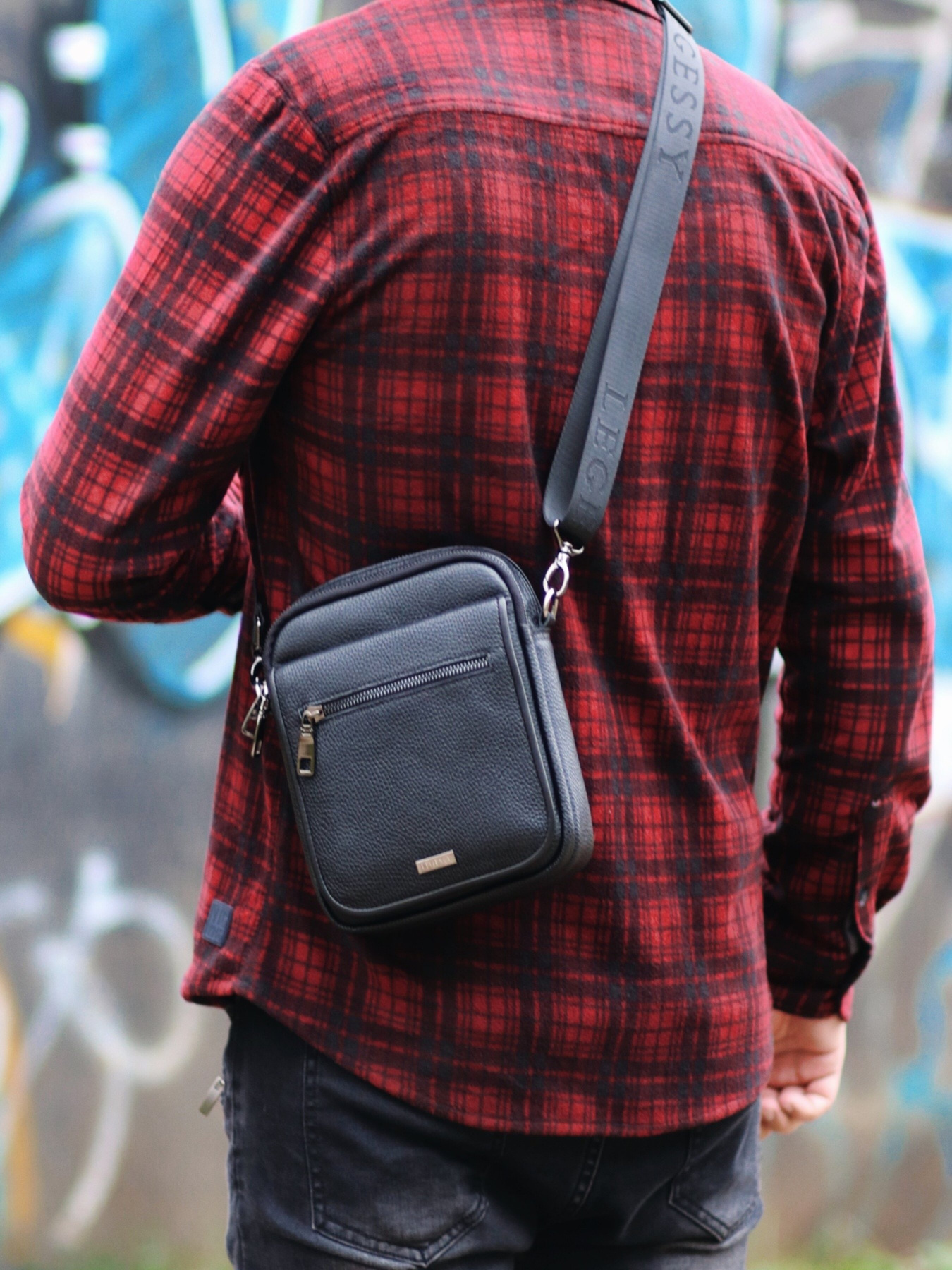 Мессенджер Legessy модель F_412_B Фото