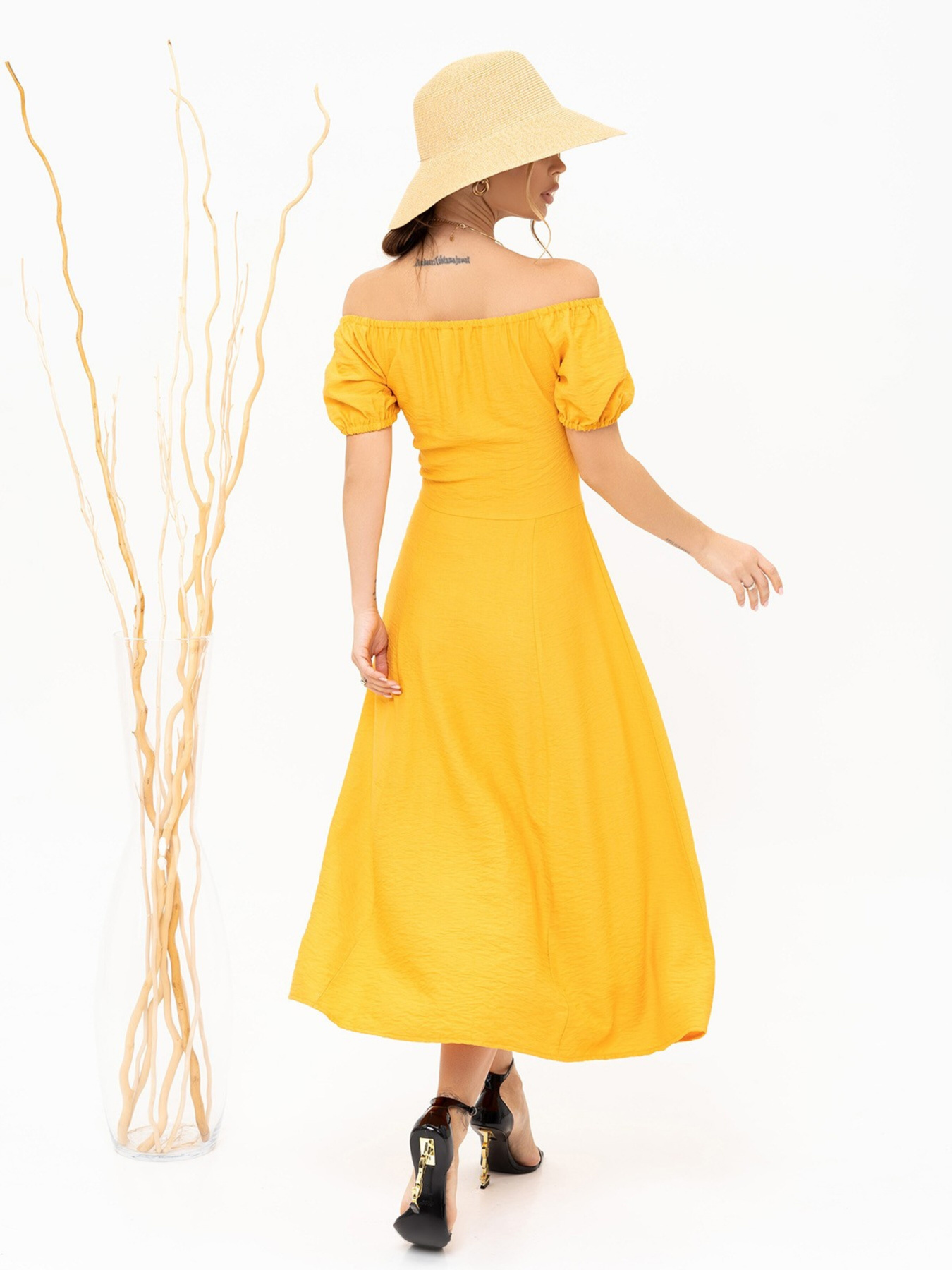 Сукня міді ISSA Plus модель 13898_mustard Сукня міді ISSA Plus модель 13898_mustard Фото