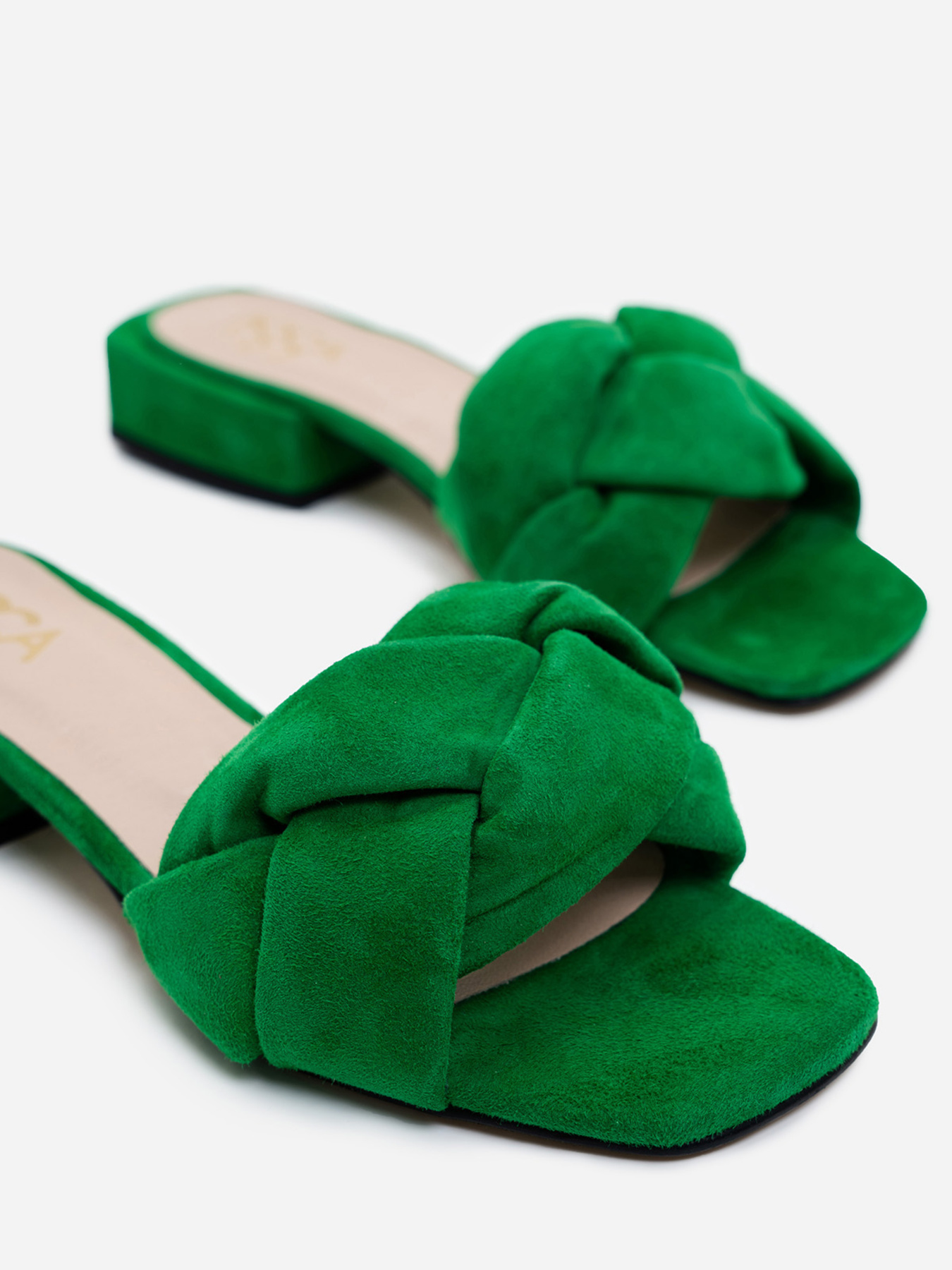 Шлепанцы ISSA Plus модель OB2-242_green Фото