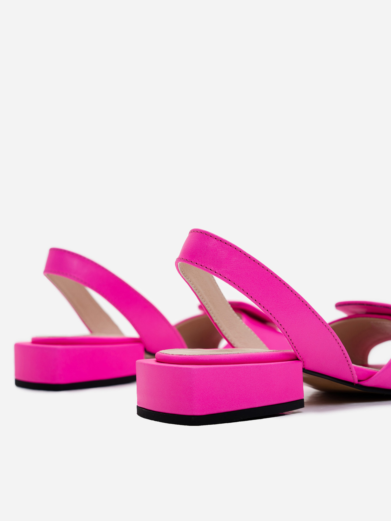 Сандалії ISSA Plus модель OB2-244_pink Фото