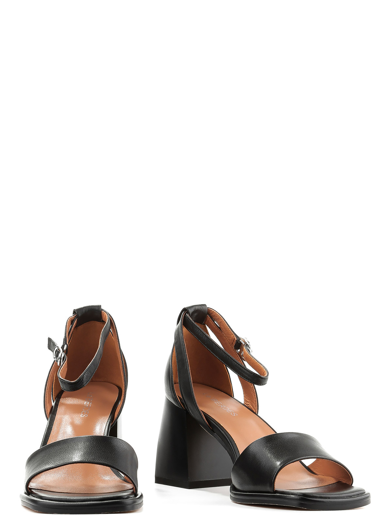 Босоножки LeBERDES модель 00000015721 Фото