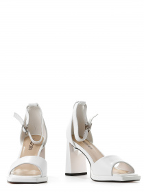 Босоножки LeBERDES модель 00000015782 Фото