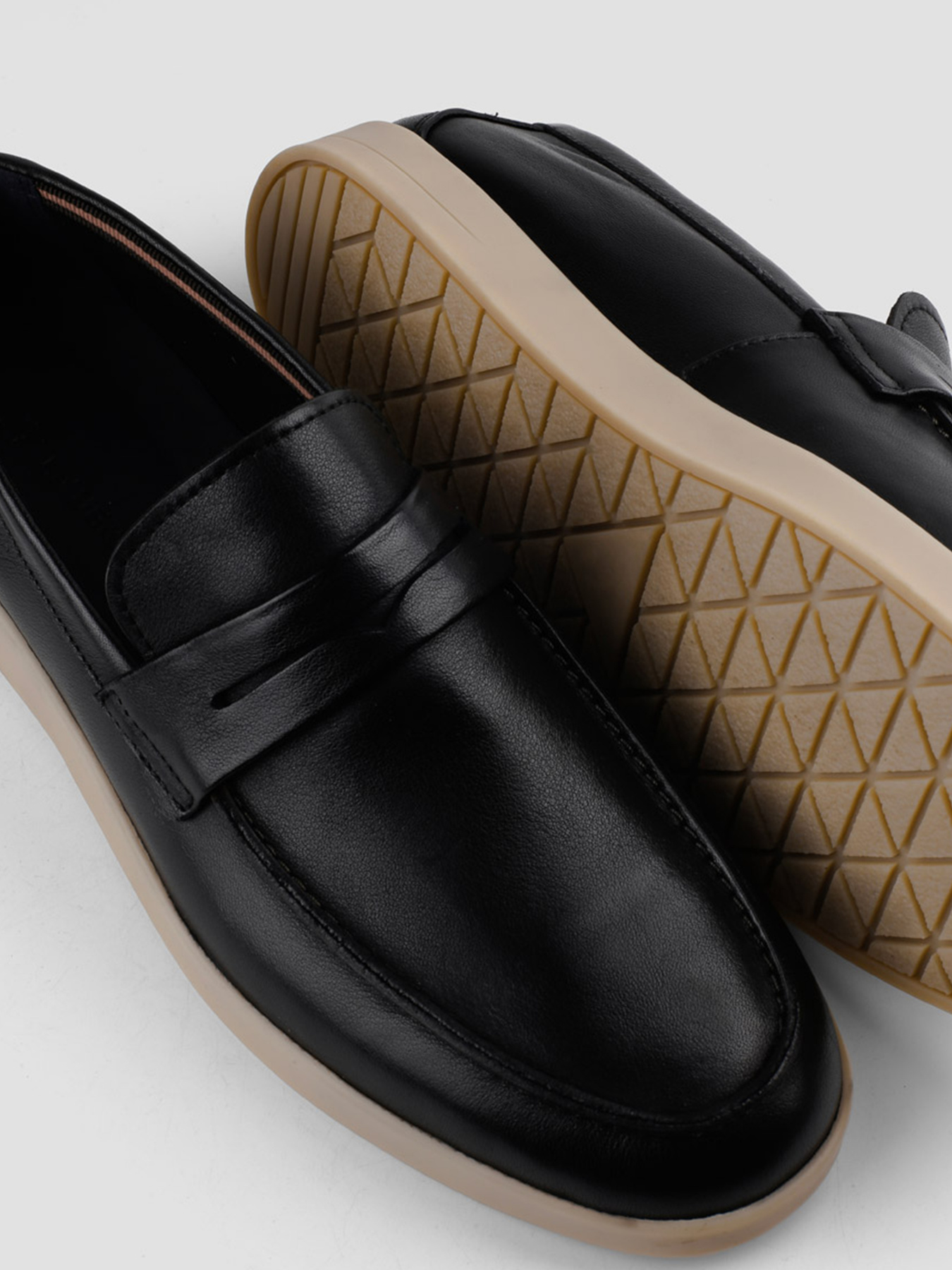 Лоферы LeBERDES модель 00000015784 Фото