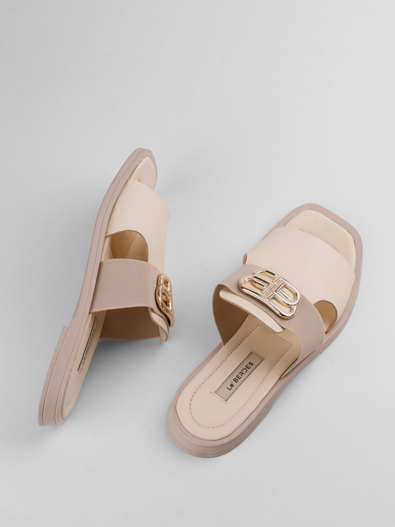 Шльопанці LeBERDES модель 00000015797 Фото