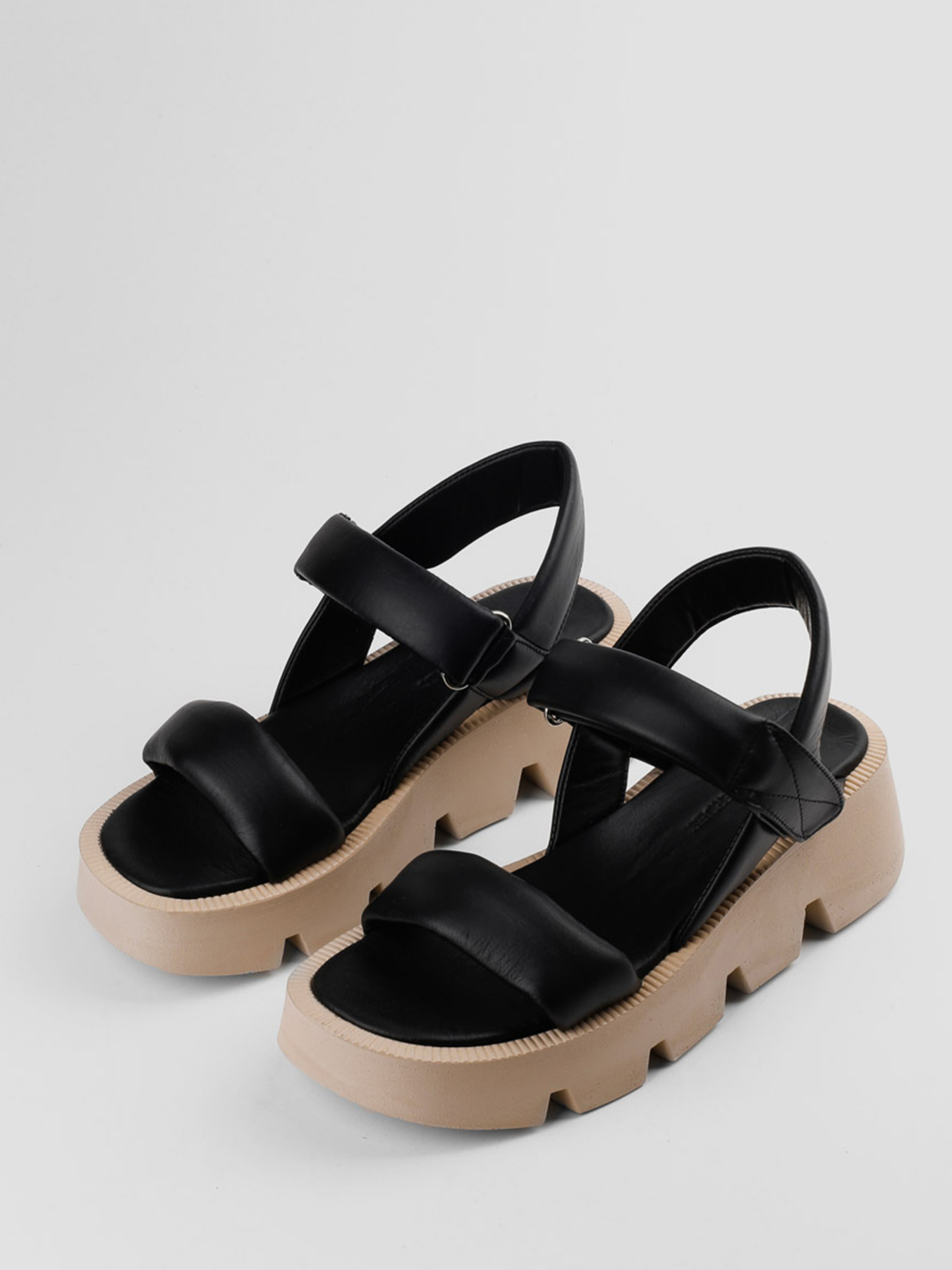 Босоніжки LeBERDES модель 00000015805 Фото