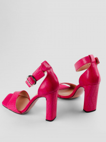 Босоножки LeBERDES модель 00000015810 Фото