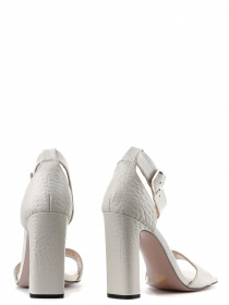 Босоножки LeBERDES модель 00000015811 Фото