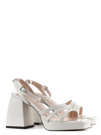 Босоножки LeBERDES модель 00000015812 Фото