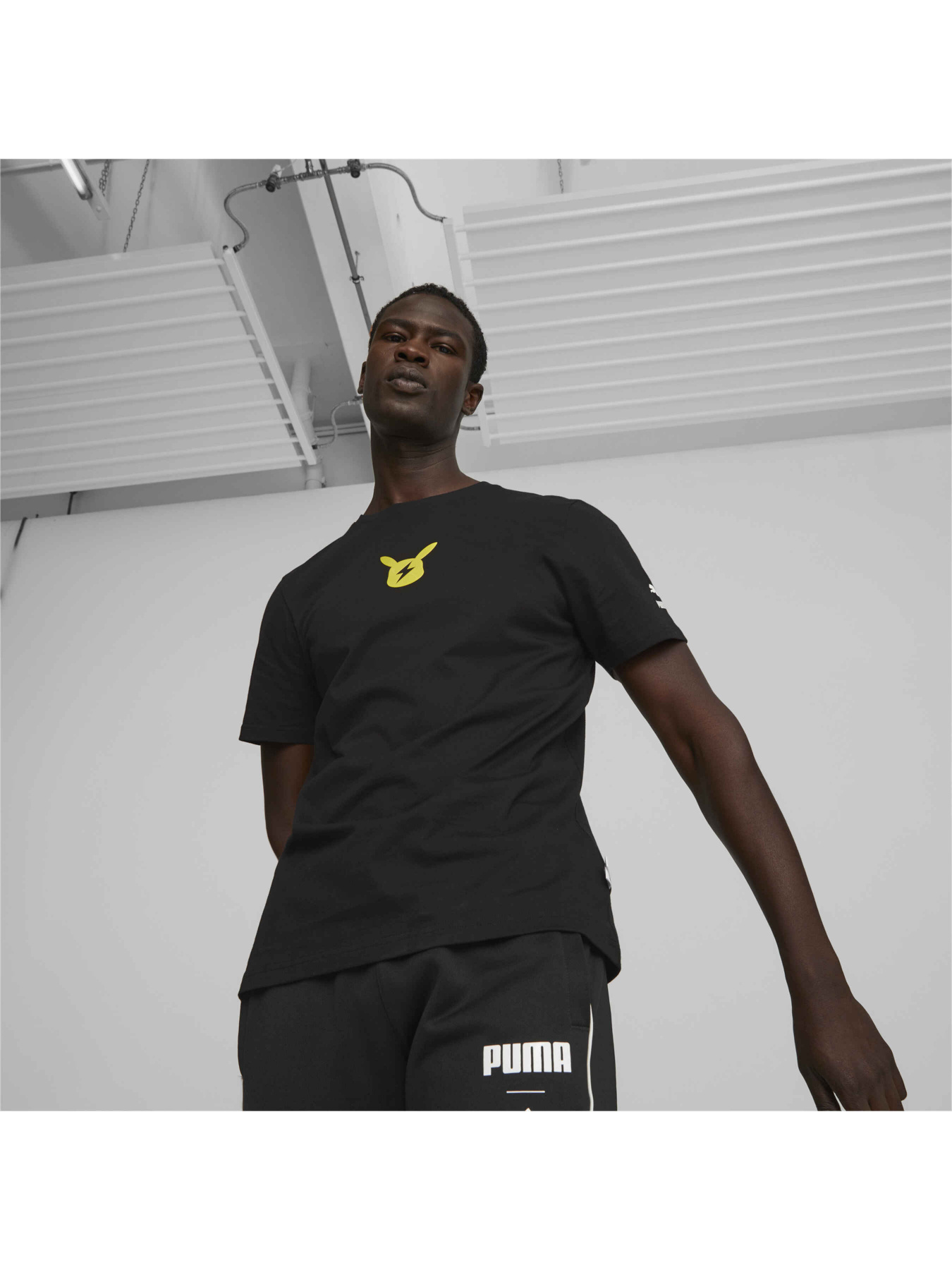 Футболка спортивна PUMA x Pokemon Graphic Tee модель 537774 Фото