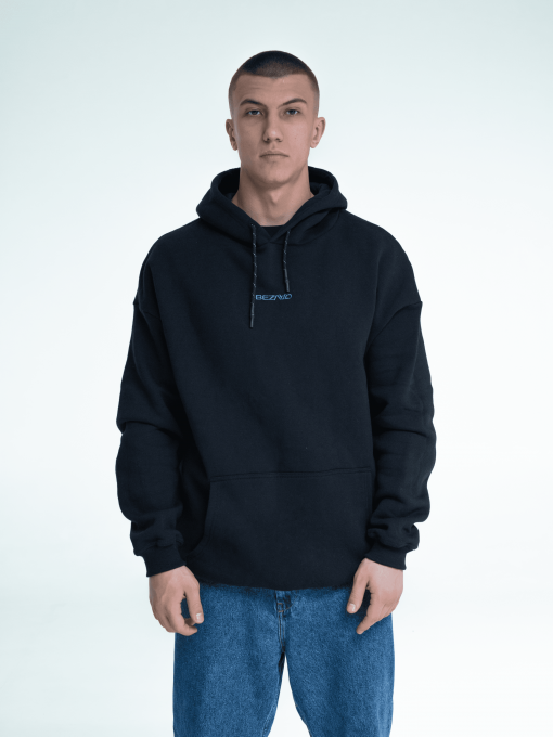 Худі Bezlad модель hoodiebasicblacklogo Худі Bezlad модель hoodiebasicblacklogo Фото
