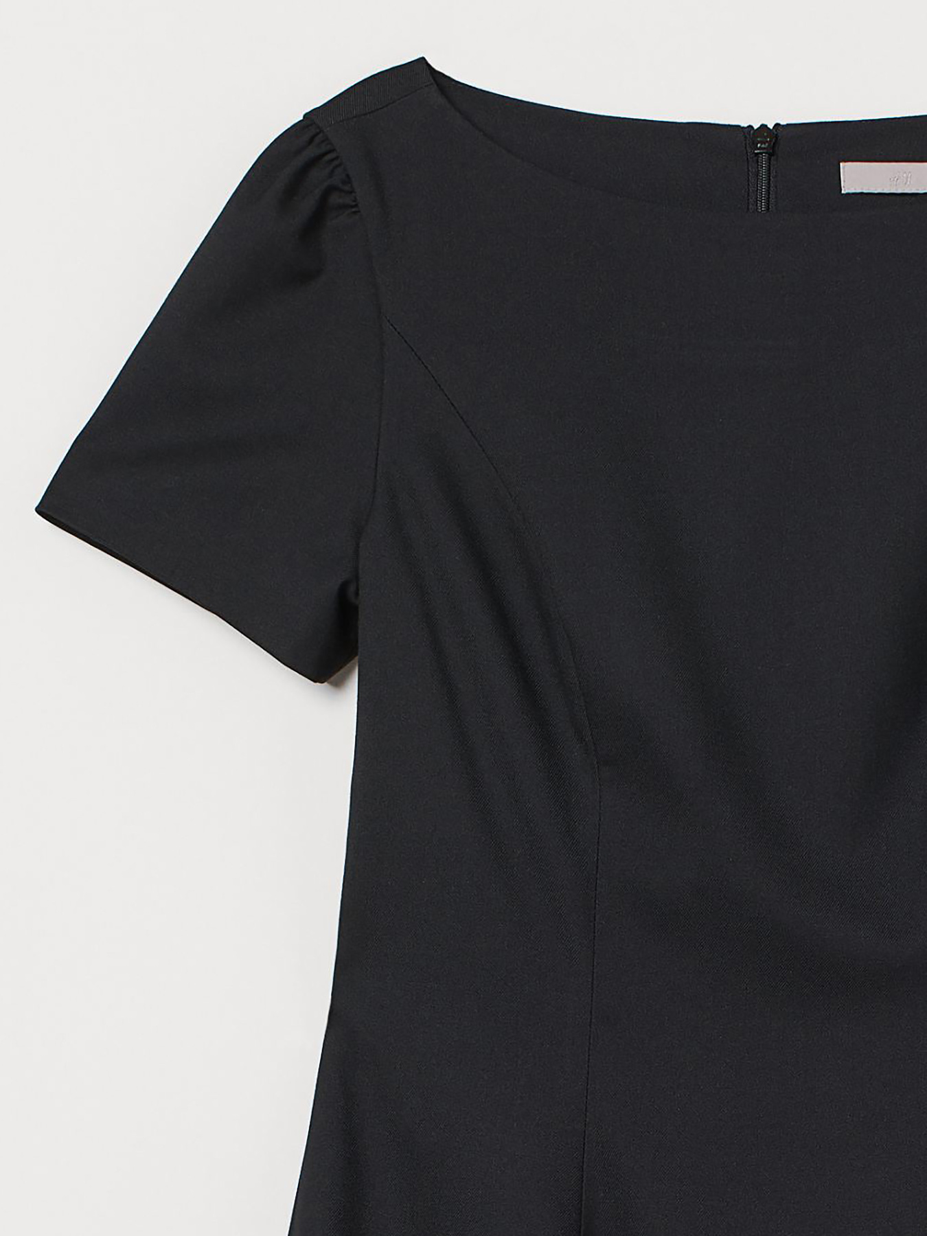 Платье мини H&M модель 10040841 Фото