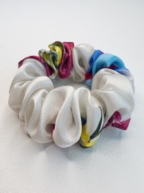 Набір з 3 шовкових резинок для волосся з принтами української художниці Obiimy модель K17x11x4x5 Фото