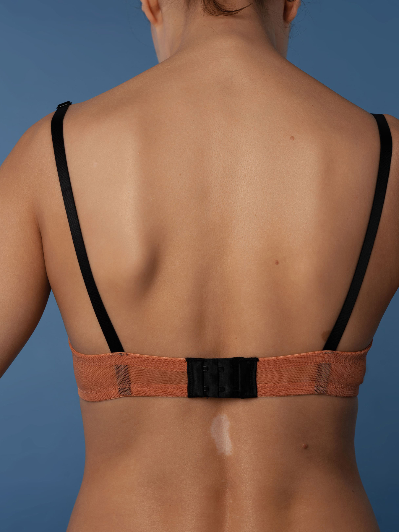 Бюстгальтер Brabrabra модель SLZ24801081_Amber Фото