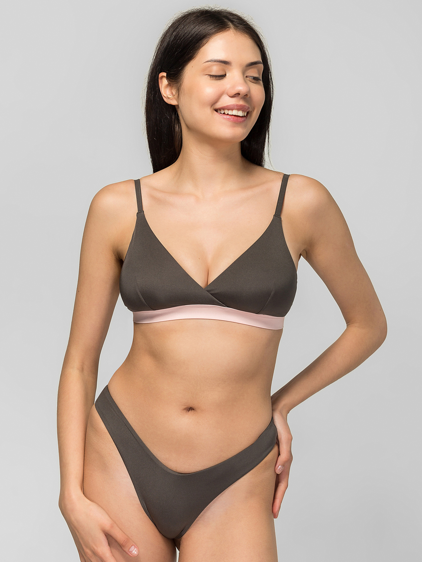 Нижняя часть купальника Brabrabra модель SO205427_olive Фото