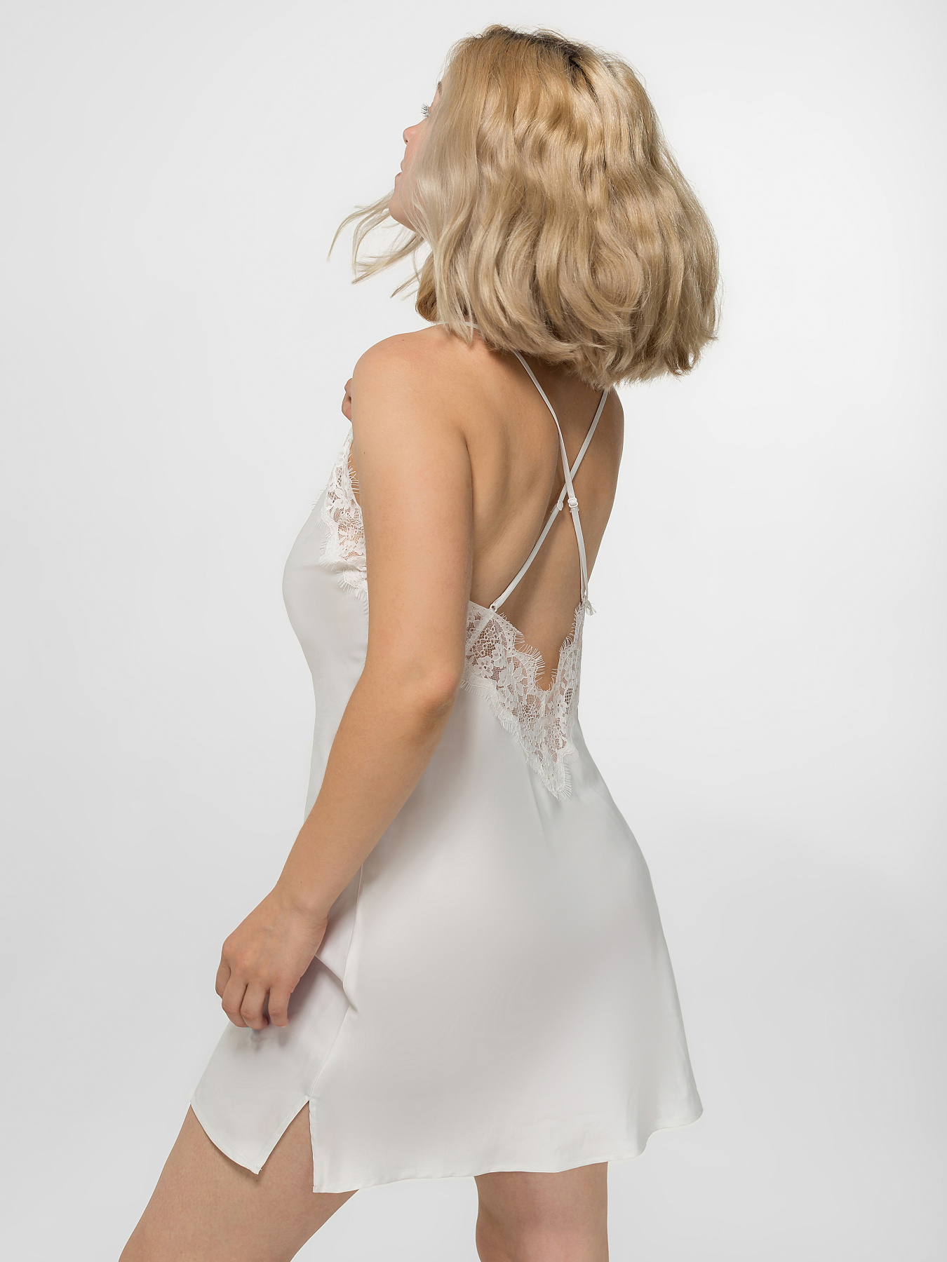 Ночная рубашка Brabrabra модель SLZ23403001_vanilla Фото