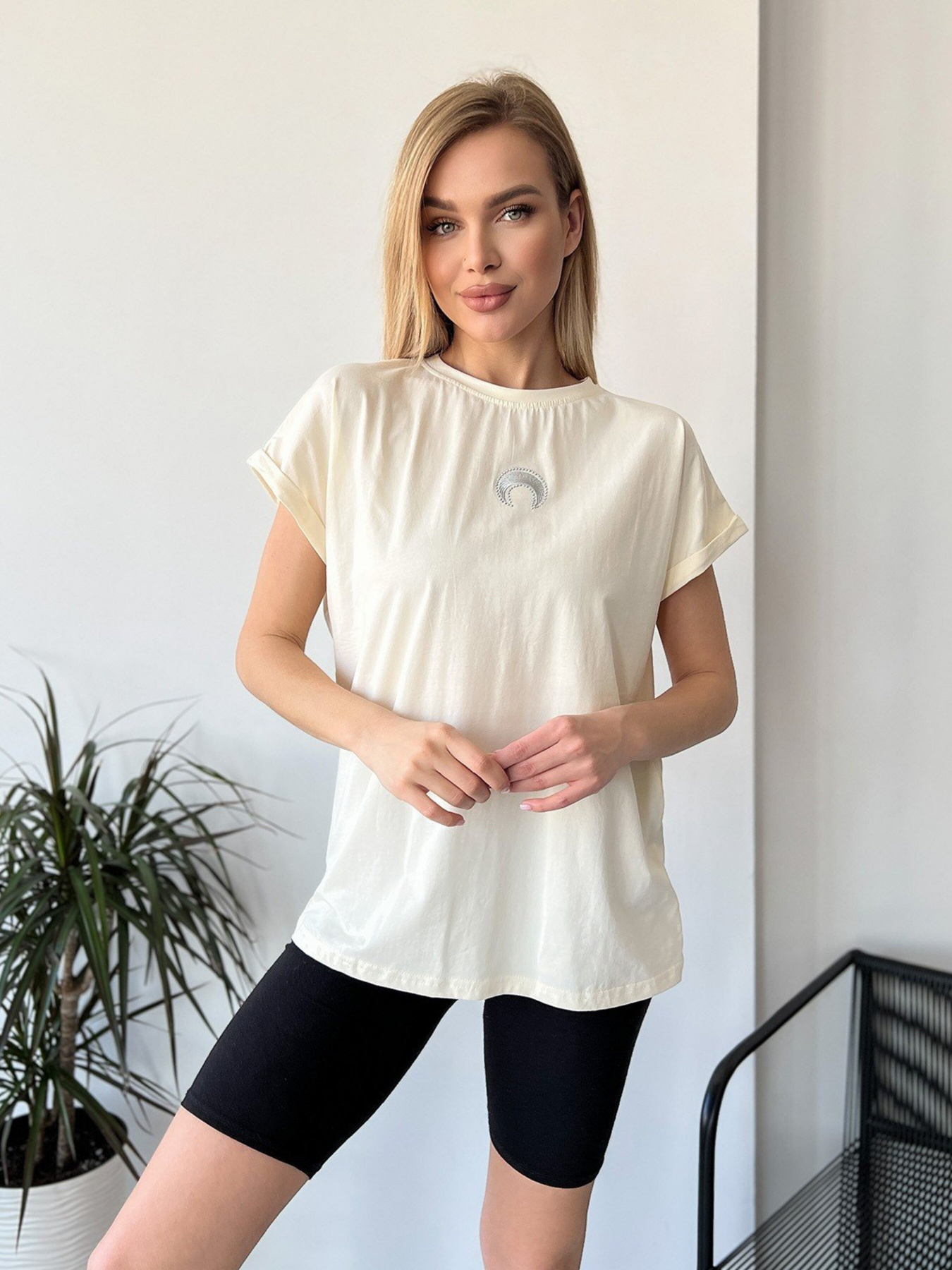 Футболка ISSA Plus модель WN20-453_beige Фото