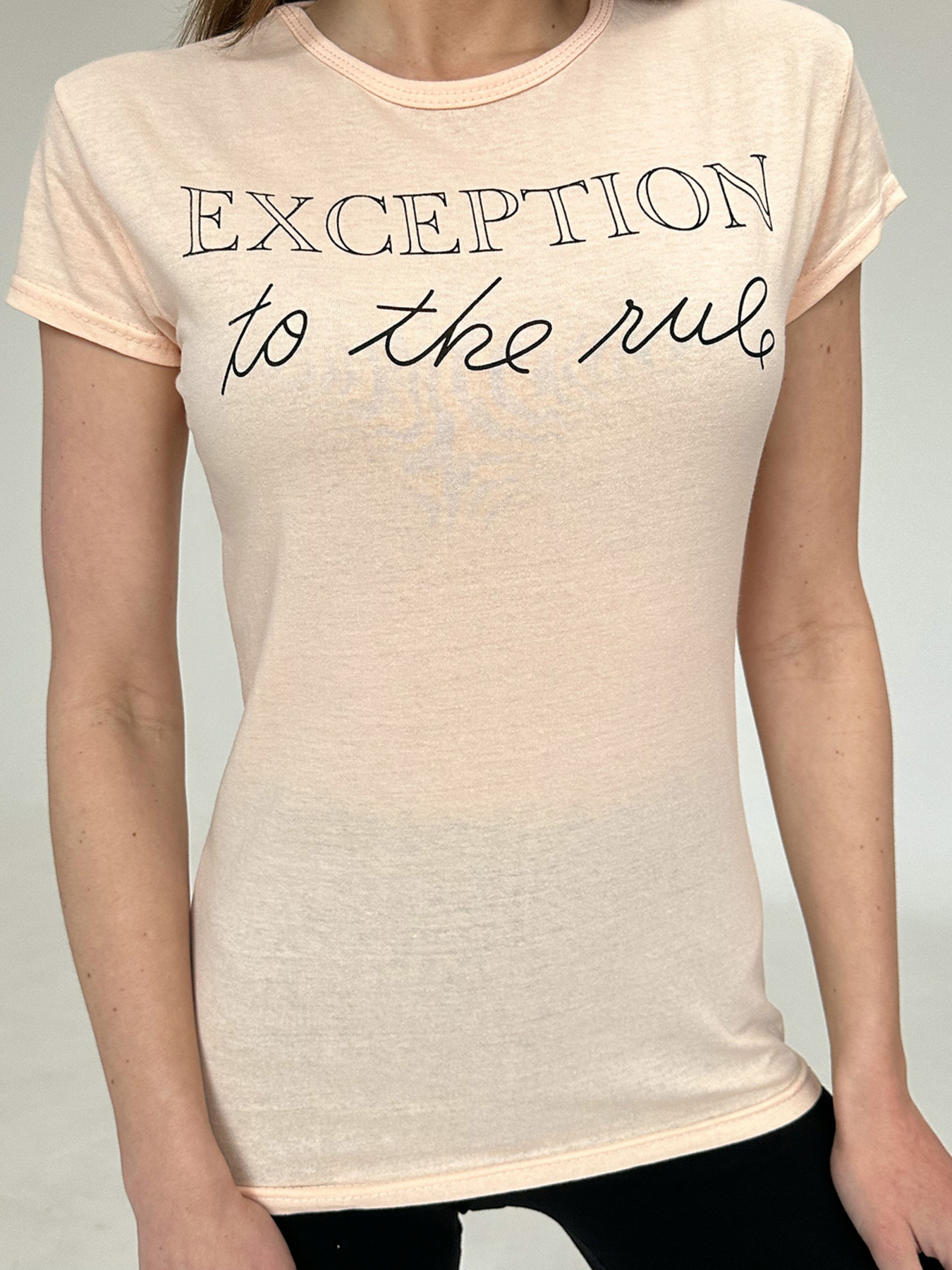 Футболка ISSA Plus модель WN20-483_peach Фото