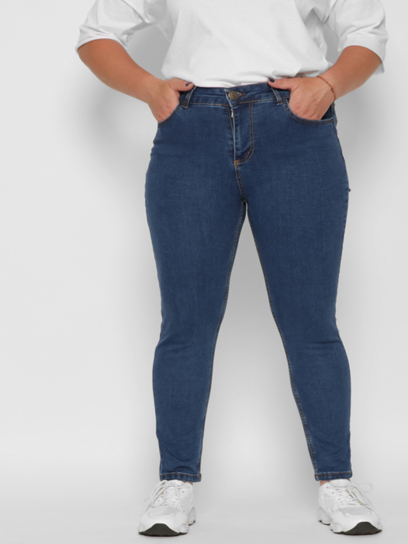 Джинсы CARICA модель 320292 Фото