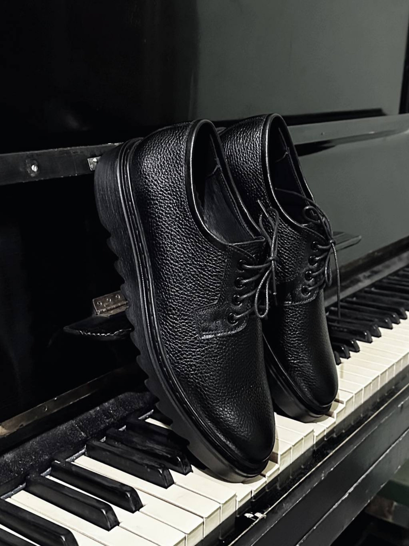 Туфли Legessy модель FOLK_BLACK Фото