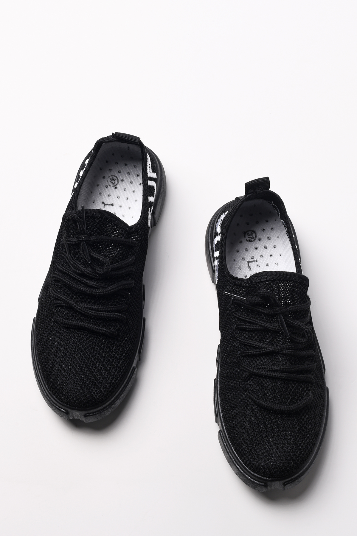 Кросівки CARICA Модель 315168 Фото