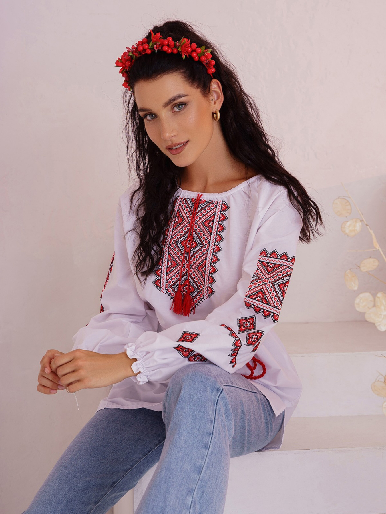 Вишита сорочка ISSA Plus модель WN20-307_white Фото