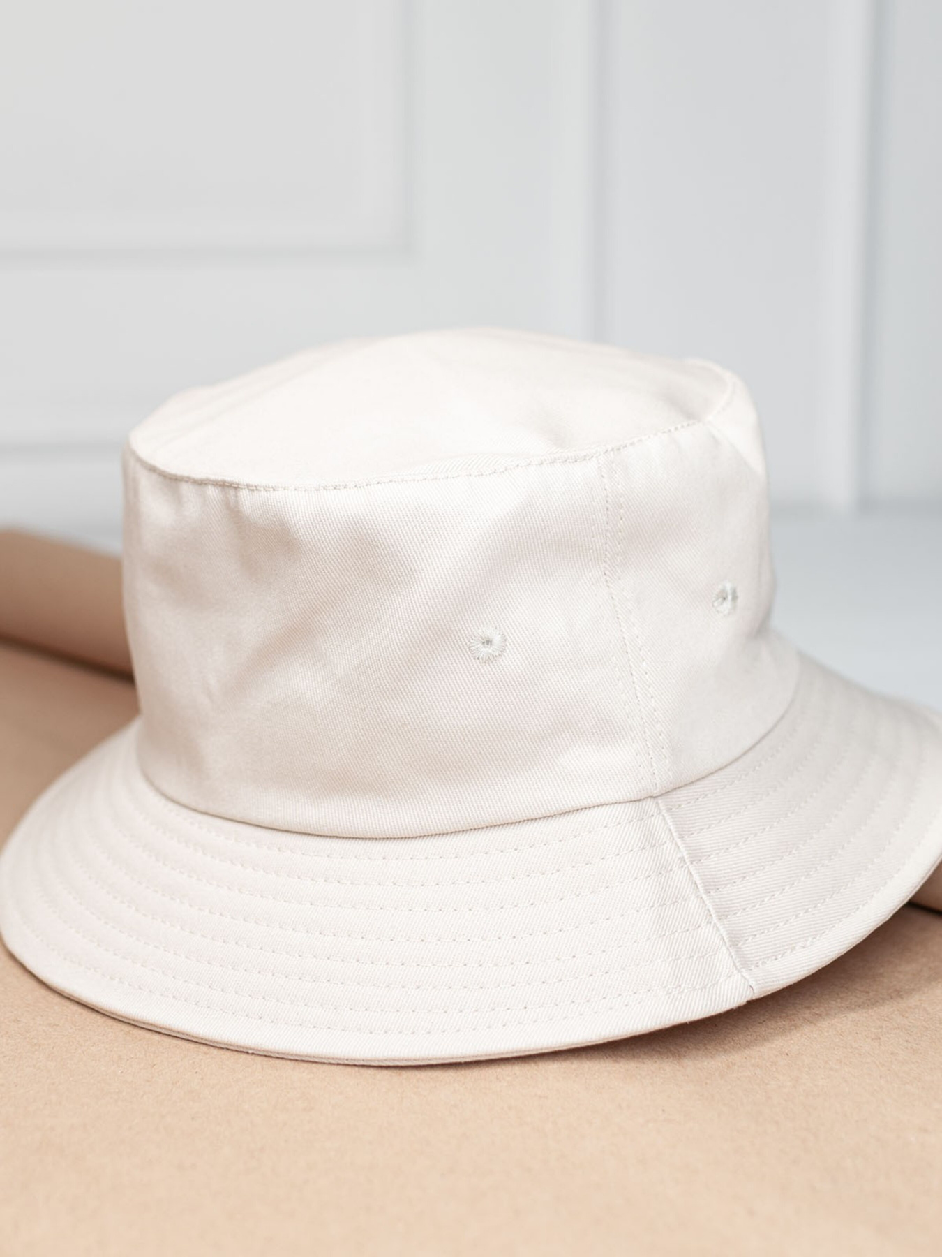 Панама ISSA Plus модель GKP1-41_milky Фото