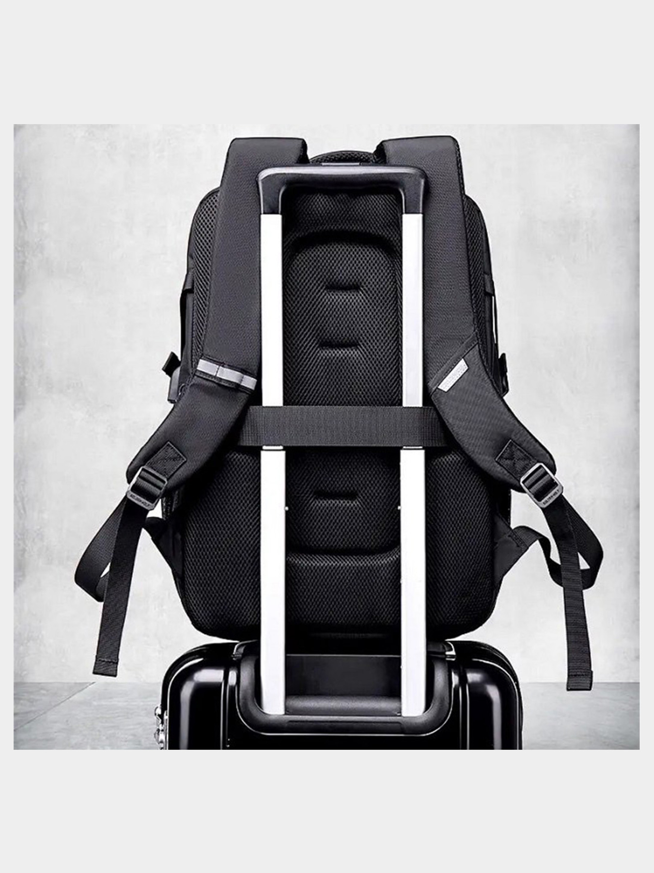 Повсякденний рюкзак Golden Wolf модель golwolgb00444bl Фото