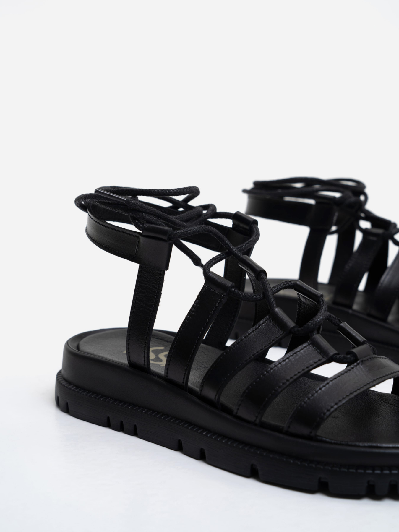 Сандалії ISSA Plus модель OB2-255_black Фото