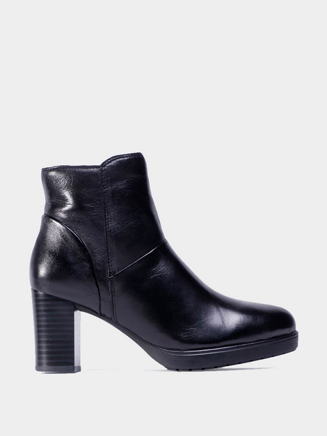Ботинки и сапоги Caprice модель 25447-25-040 BLACK SOFT NAP Фото