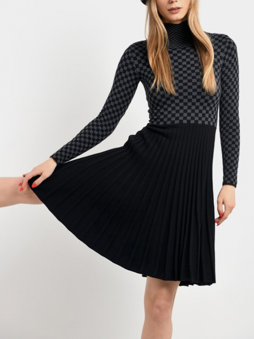 Платья Emporio Armani модель 6H2AW2-2M15Z-0999 Фото