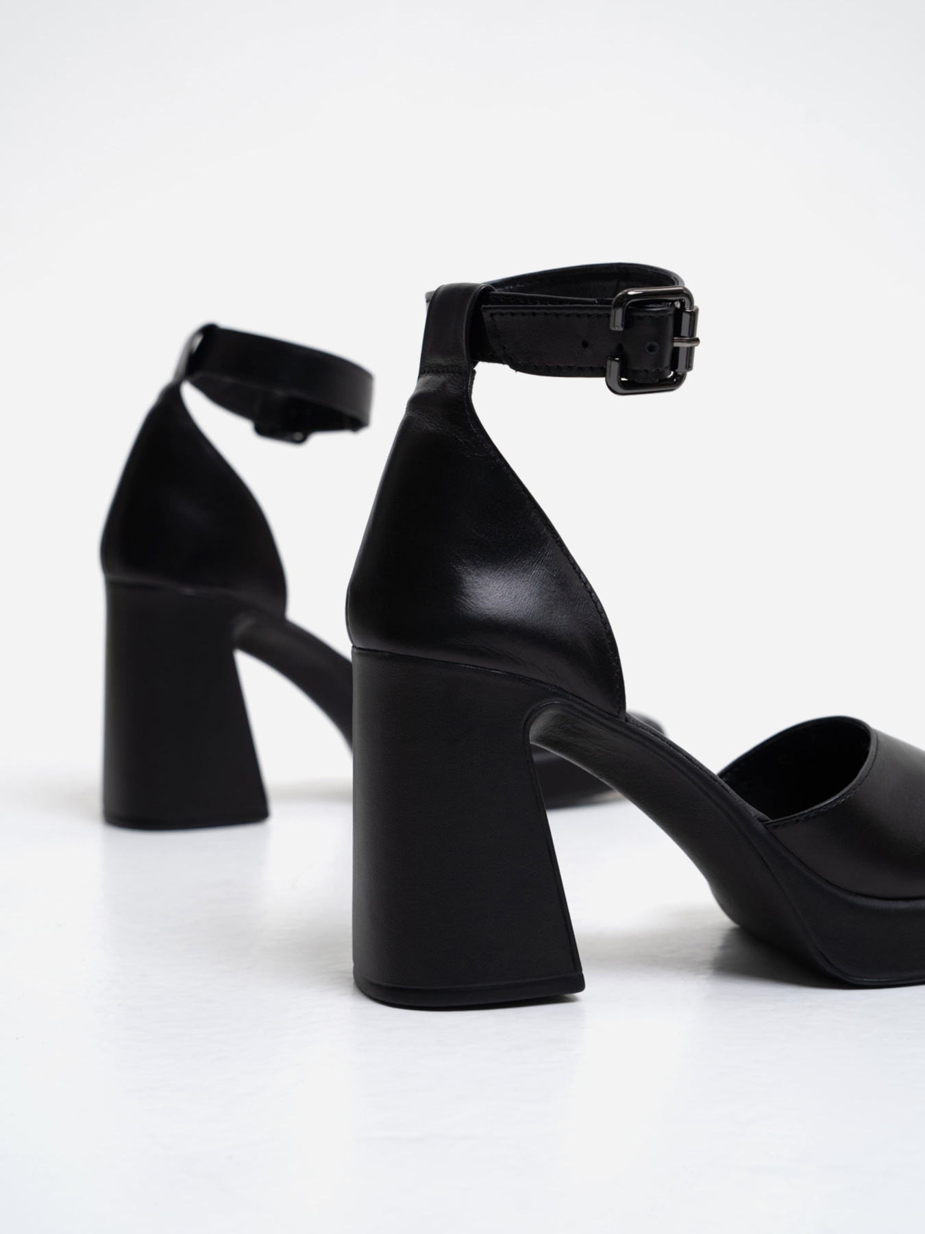 Босоножки ISSA Plus модель OB2-246_black Фото