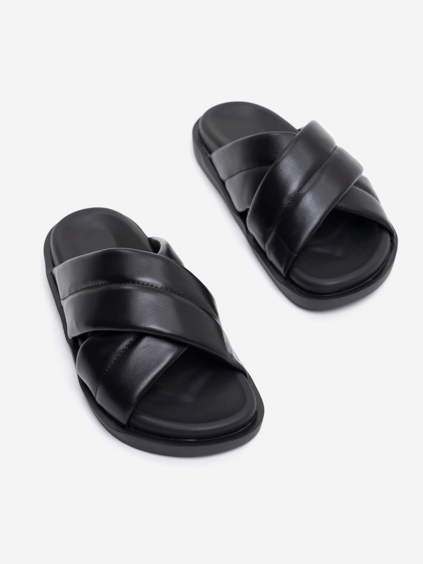 Шльопанці ISSA Plus модель OB2-250_black Фото