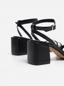 Босоніжки ISSA Plus модель OB2-259_black Фото