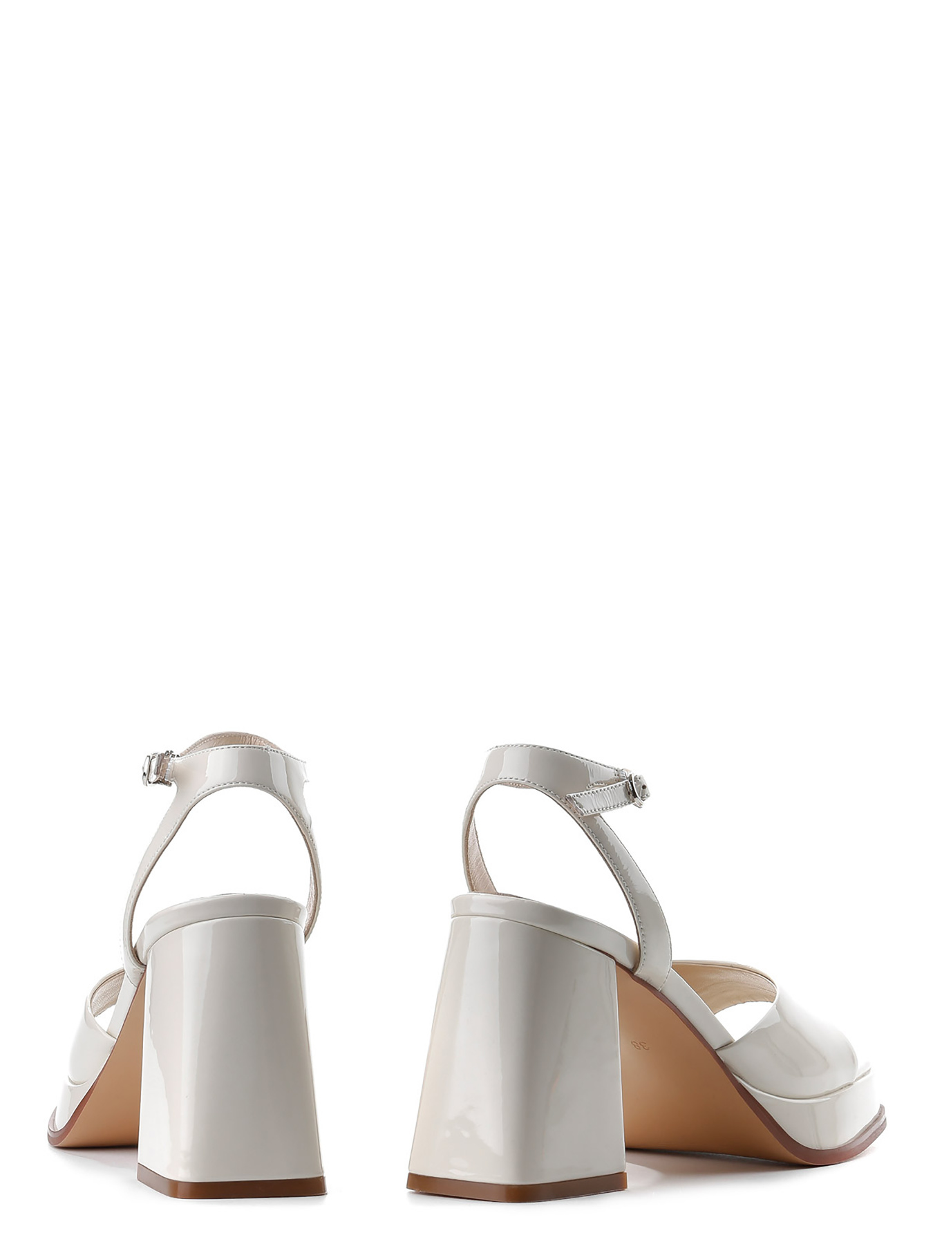 Босоножки LeBERDES модель 00000015817 Босоножки LeBERDES модель 00000015817 Фото