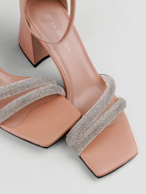 Босоніжки LeBERDES модель 00000015827 Фото