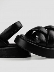 Сандалии LeBERDES модель 00000015831 Фото