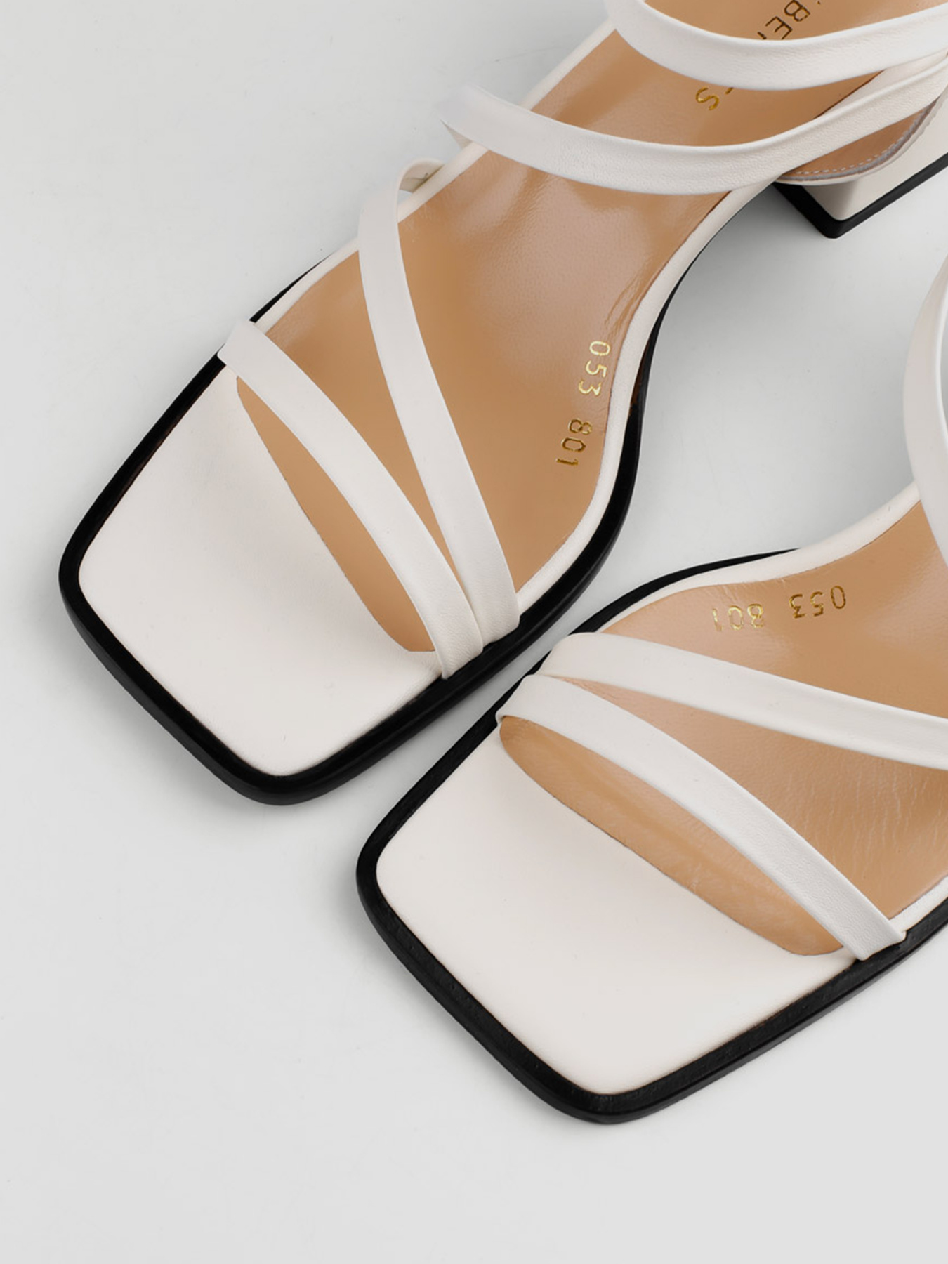 Босоножки LeBERDES модель 00000015847 Фото