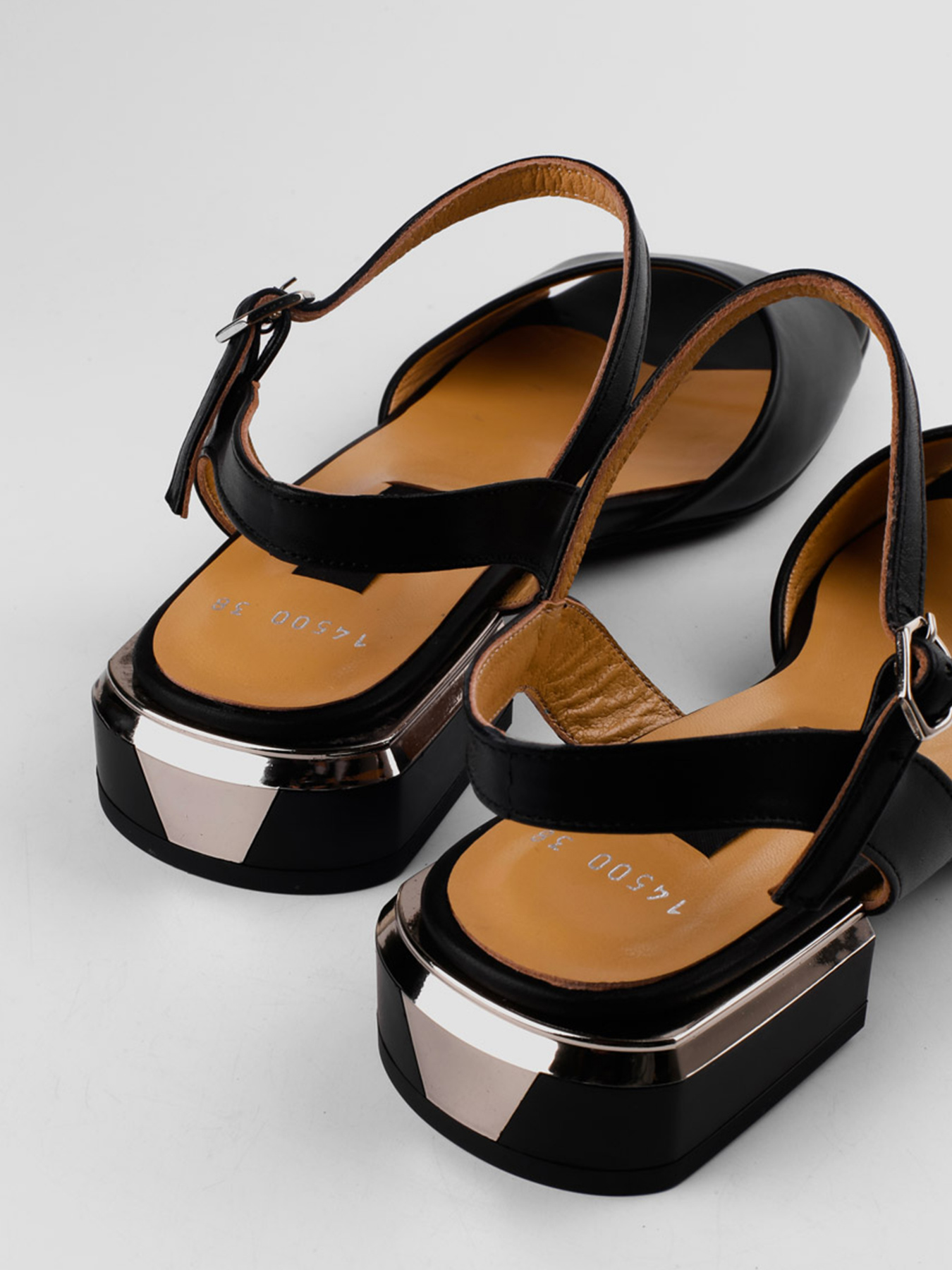 Босоніжки ILVI модель 00000015874 Фото