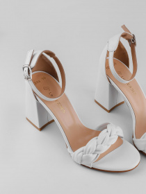 Босоножки LeBERDES модель 00000015955 Фото