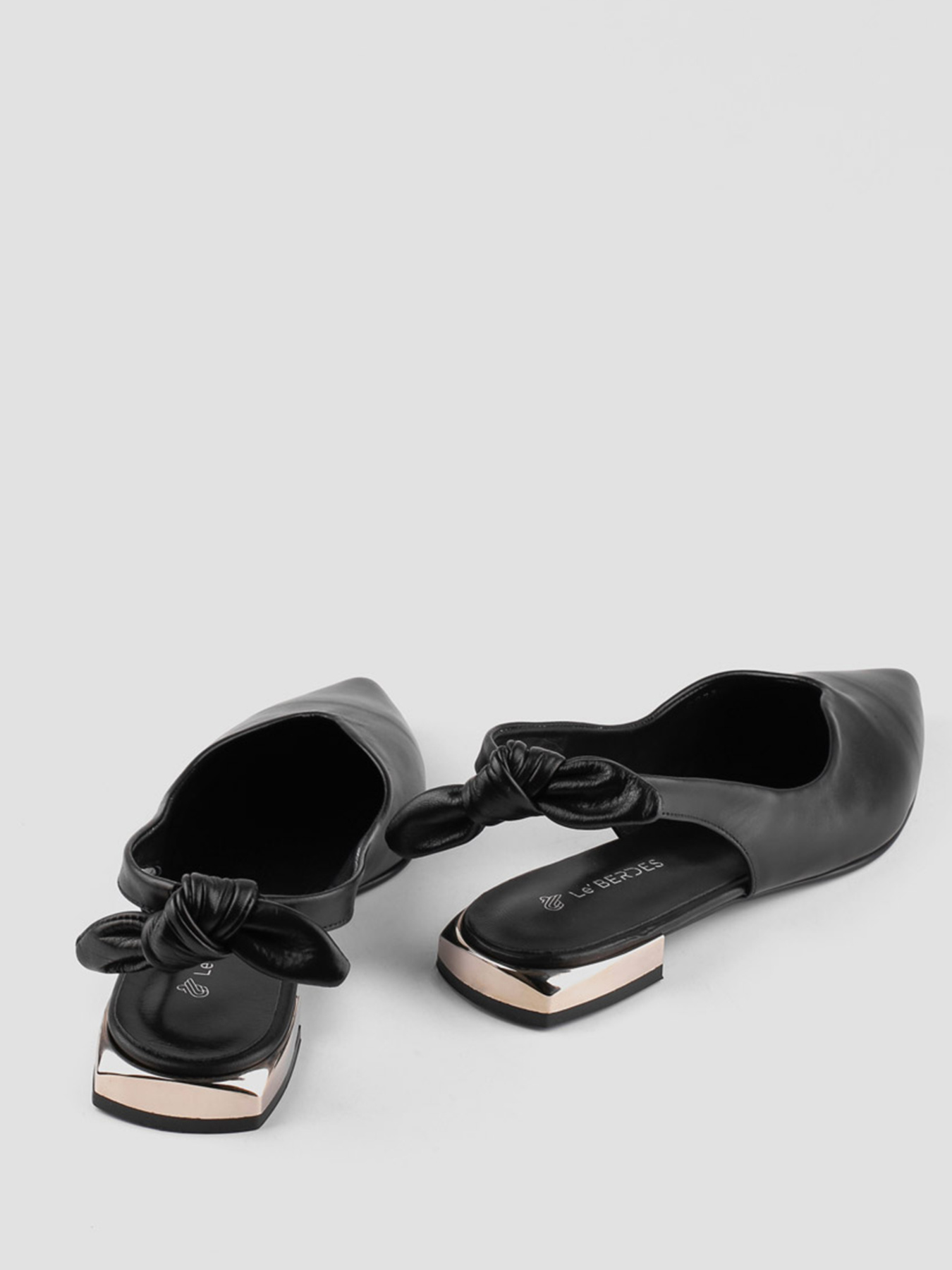 Босоніжки LeBERDES модель 00000015957 Фото