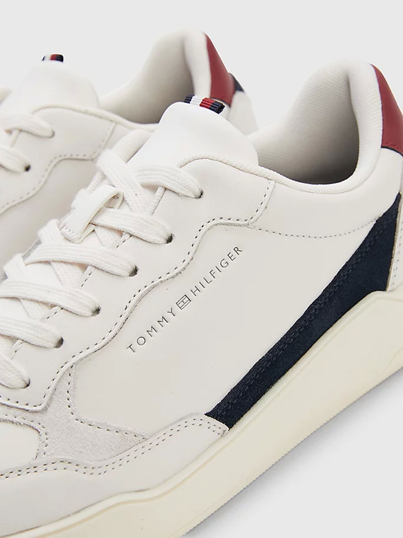 Кроссовки Tommy Hilfiger модель FM0FM04490-AC0 Фото