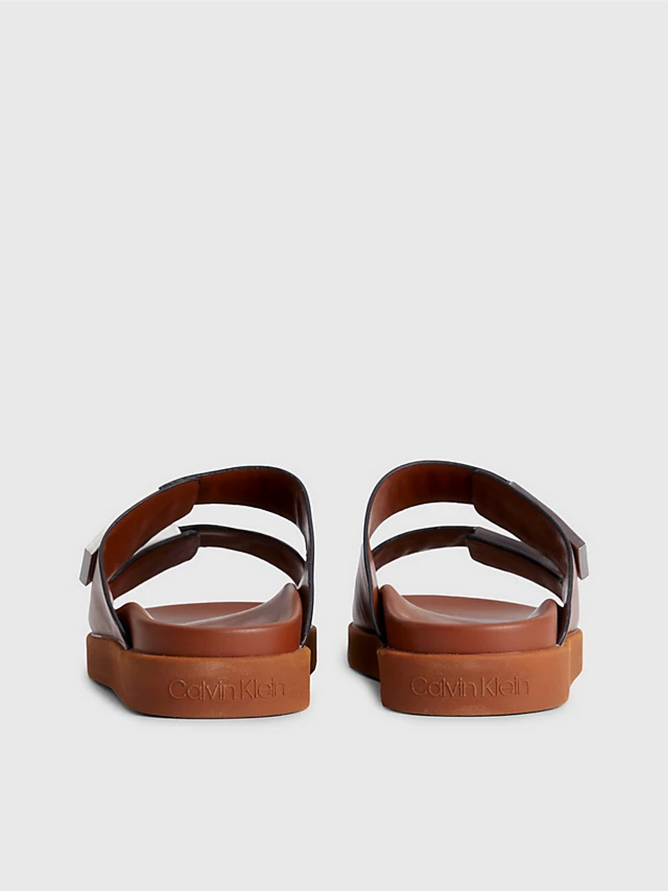 Шлёпанцы Calvin Klein модель HW0HW01477-GYC Фото