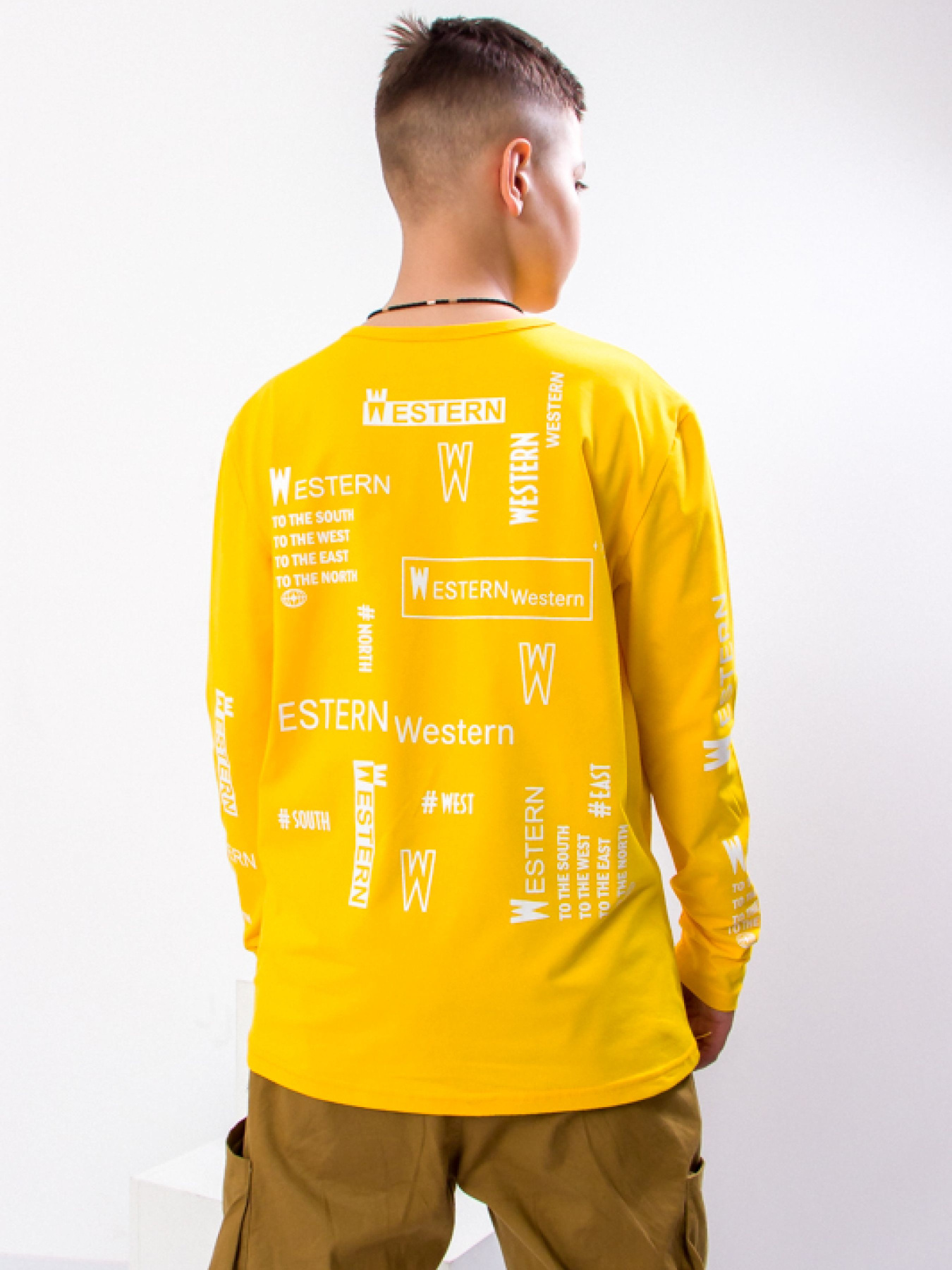 Лонгслив Носи своє модель 6363-036-33-grchichnij-nadpisi Фото