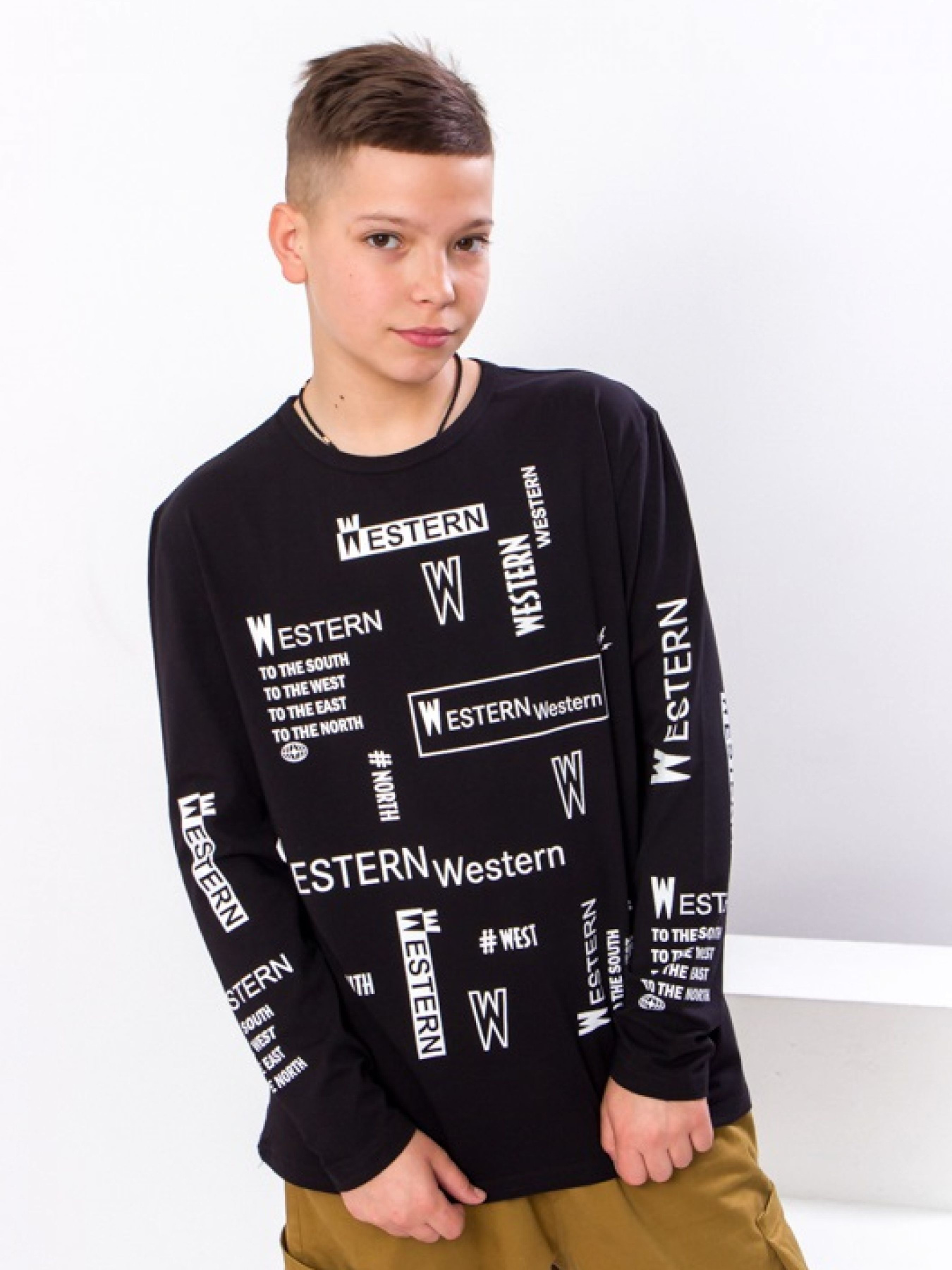 Лонгслів Носи своє модель 6363-036-33-chornij-nadpisi Фото